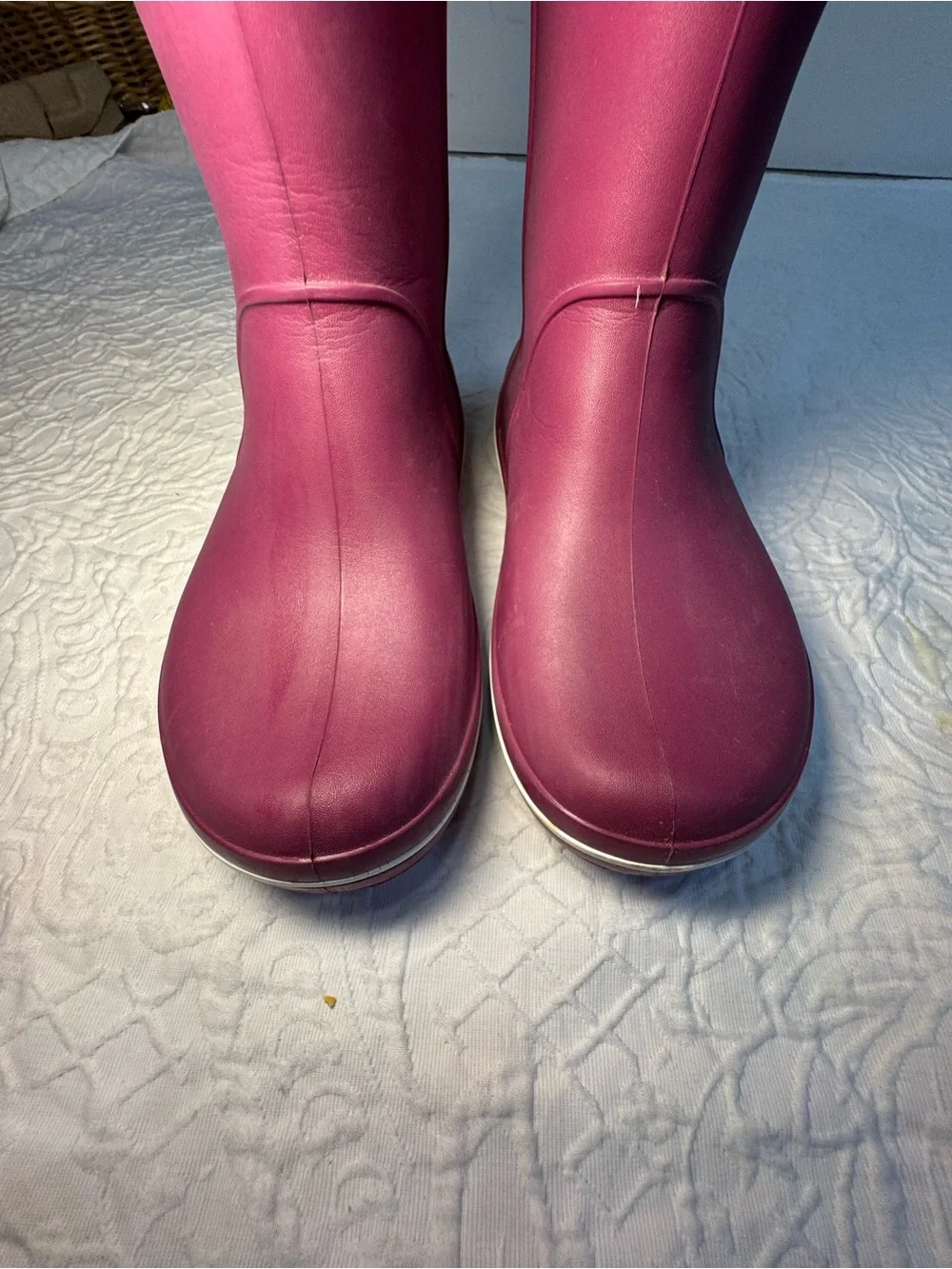 Crocs Tall Rain Boots Women’s 6 Burgundy Berry Rubber Waterproof Wellies